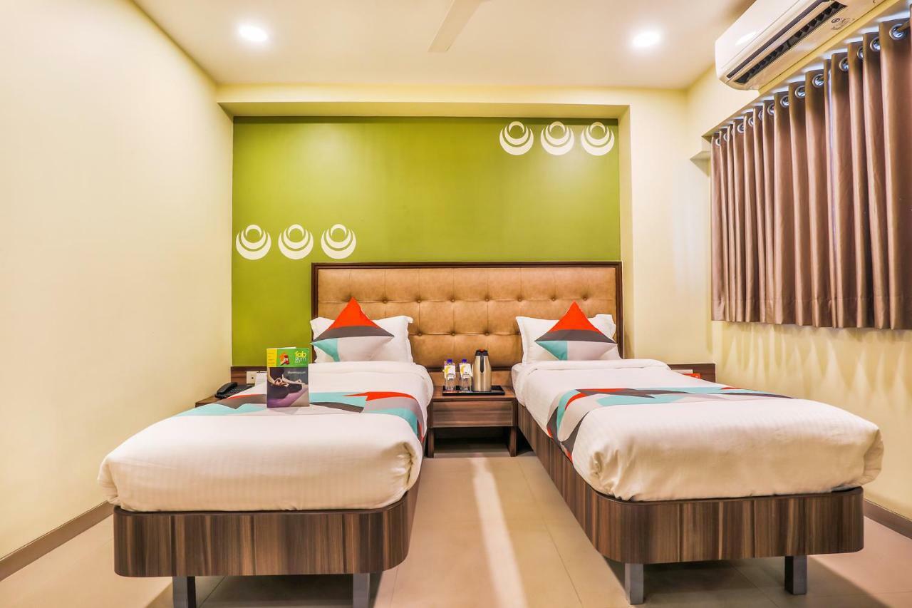 Fabhotel Landmark Residency - Nr Midc Turbhe Turambhe المظهر الخارجي الصورة