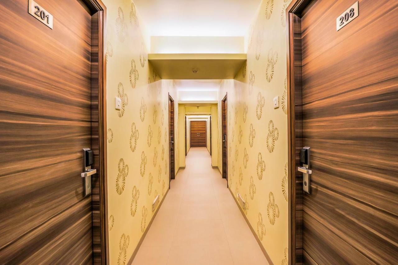 Fabhotel Landmark Residency - Nr Midc Turbhe Turambhe المظهر الخارجي الصورة